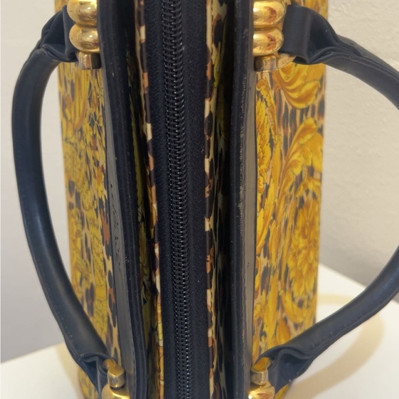 Versace Black and Gold Baroque Bag - Picture 8 of 12